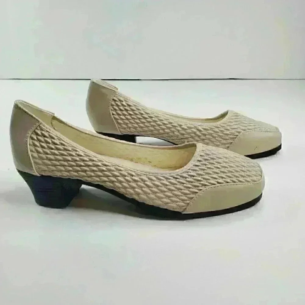 Stretch'n Form by Beacon Beige Women Comfort Shoes Size 8.5/9/10 New